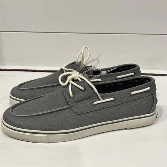 Men’s Boat Shoes - Picture 1 of 3